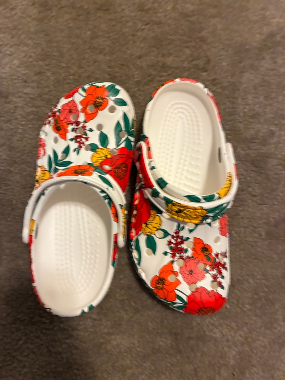 CROCS Floral Print Clogs in White with Red & Yellow Flowers